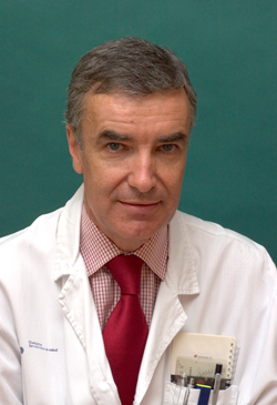 Doctor Miguel Unda Fuente: AEU