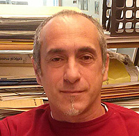 Doctor Javier Macía Fuente: Dr. Macía
