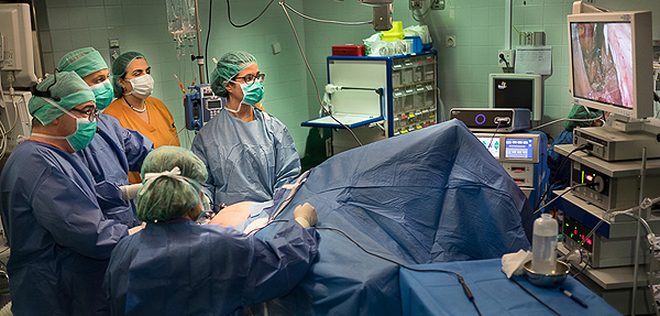 Quirófano del 3r Curso de Actualización y Formación en Cirugía Colorrectal Fuente: Hospital Universitario de Bellvitge