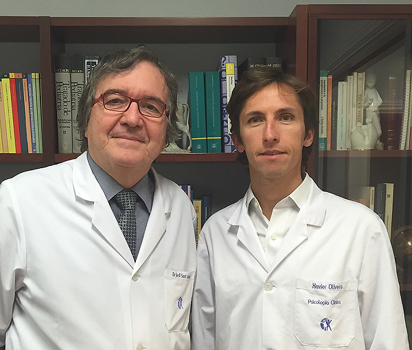 (de izq. a dcha) el doctor Jordi Sasot y el psicólogo Xavier Olivera Fuente: Dr. Sasot y X. Olivera
