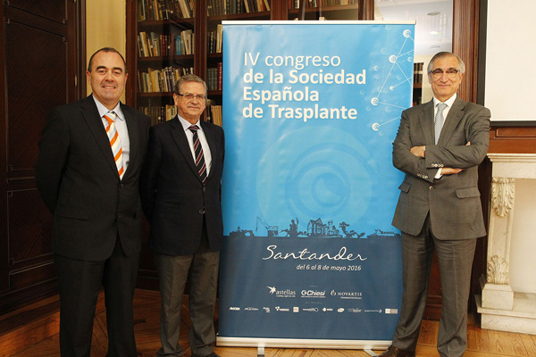 (de izq. a dcha): los Drs. Marcos López Hoyos, Manuel Arias y Valentín Cuervas-Mons Fuente: SET / Berbés Asociados 