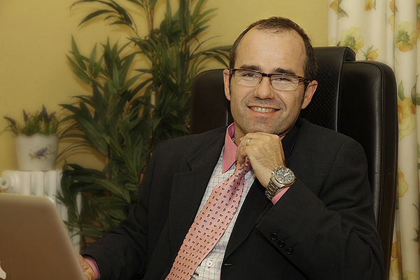 Doctor Hilario Blasco-Fontecilla Fuente: Dr. Blasco-Fontecilla
