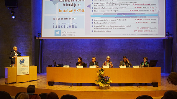 Un instante del workshop Autor/a de la imagen: Enric Arandes Fuente: E. Arandes / www.farmacosalud.com (Curso DIATROS)