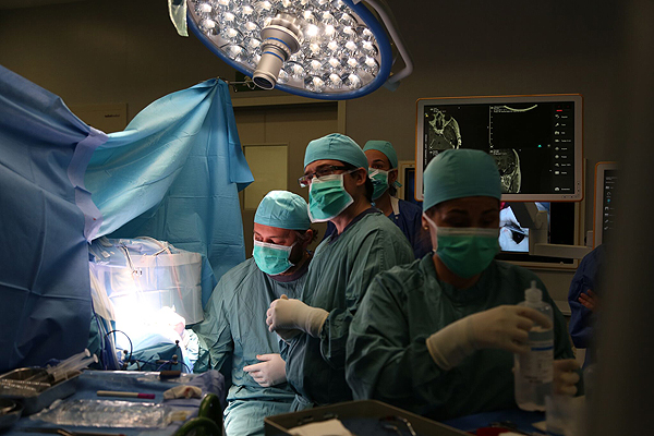 Ecógrafo de neurocirugía Fuente: Hospital Universitario Vall d’Hebron
