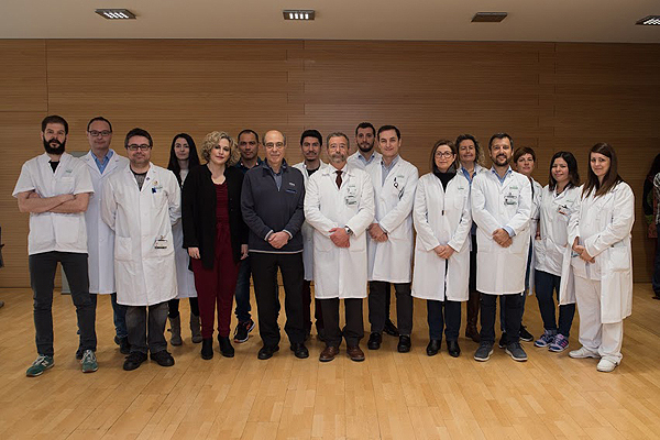 Equipo de Investigación del Dr. Miquel Navasa  Fuente: Francesc Avia – Hospital Clínic