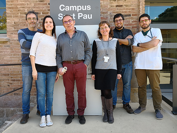 (de izq. a dcha): Los investigadores JL. Sánchez-Quesada, Andrea Rivas-Urbina, Antonio Pérez, Vicenta Llorente, David de Gonzalo y David Vilades (de izq. a dcha): Los investigadores JL. Sánchez-Quesada, Andrea Rivas-Urbina, Antonio Pérez, Vicenta Llorente, David de Gonzalo y David Vilades Fuente: CIBERCV / CIBERDEM / Centro de Investigación Biomédica en Red (CIBER)