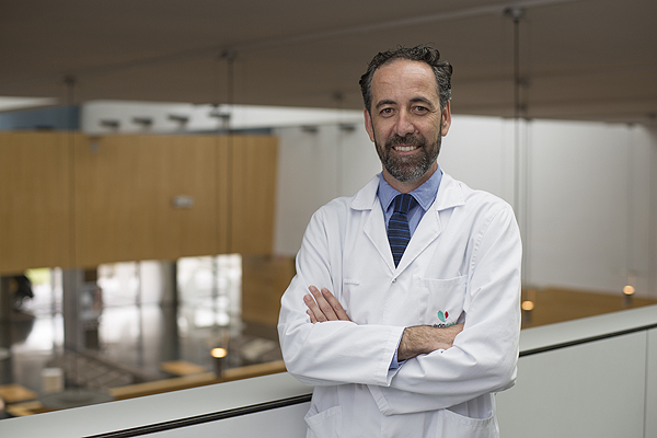 El doctor Julio Rama Fuente: Hospital Quirónsalud Barcelona - Grupo Quirónsalud 