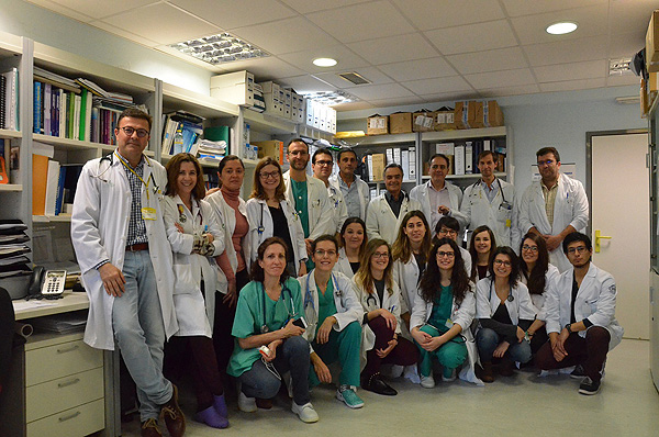 Grupo del CIBERES liderado por Juan Fernando Masa en el Hospital San Pedro de Alcántara, Cáceres Fuente: CIBERES / Centro de Investigación Biomédica en Red CIBER