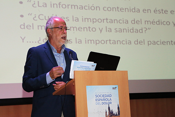 El Prof. Juan Antonio Micó interviniendo en el Congreso Fuente: SED 