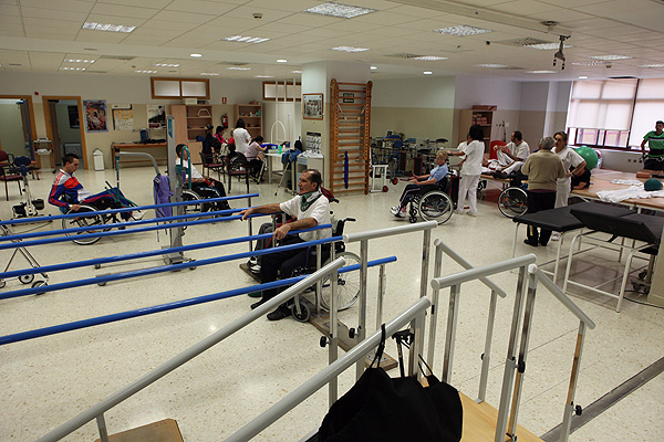 Sala de fisioterapia para pacientes aquejados de lesión medular Fuente: Hospital Universitario Virgen del Rocío
