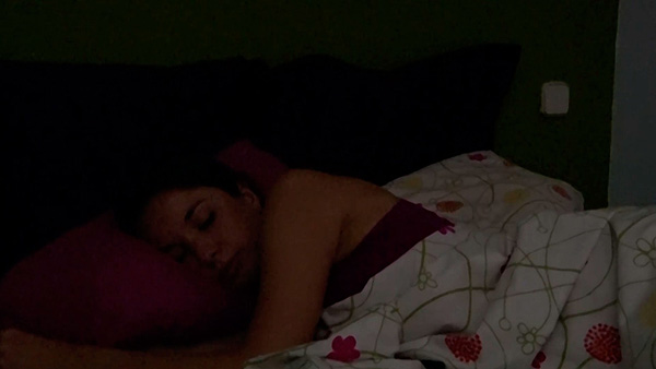 Una persona intentando dormir Fuente: COM SALUD