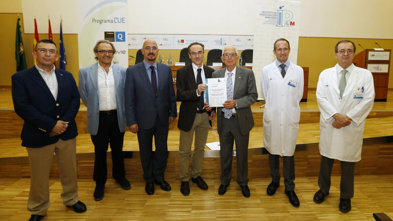 SANTIAGO POSTEGUILLO NARRA CON RIGOR Y AMENIDAD LA VIDA DEL LEGENDARIO JULIO CESAR