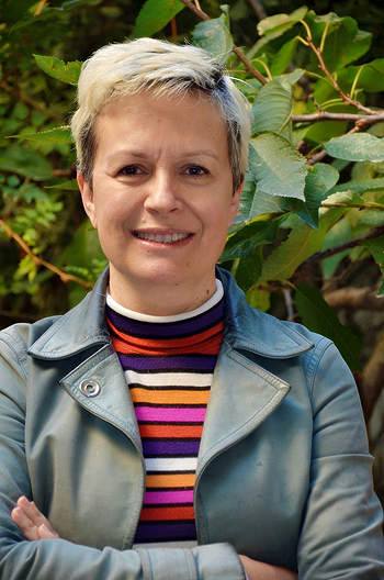 La investigadora Esther Vázquez del CIBER-BBN–UAB  Fuente: CIBER-BBN / CIBER (Consorcio Centro de Investigación Biomédica en Red, M.P.)
