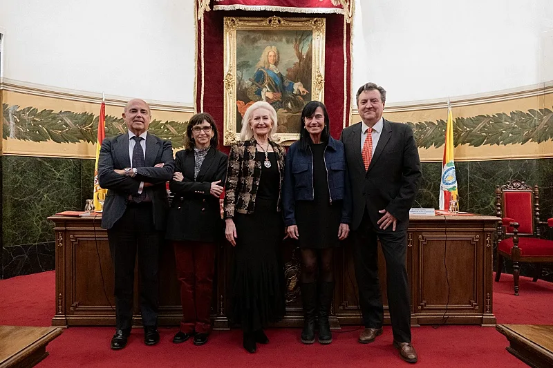 (portada) Francisco Ferre, Llanos Conesa, María Trinidad Herrero, Mara Dierssen y David Ezpeleta