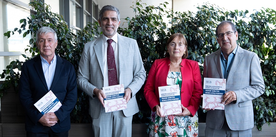 (portada) QualiSHUAPED Carlos Macedo, doctor Álvaro Madrid, doctora Gema Ariceta y Emilio Ignacio García