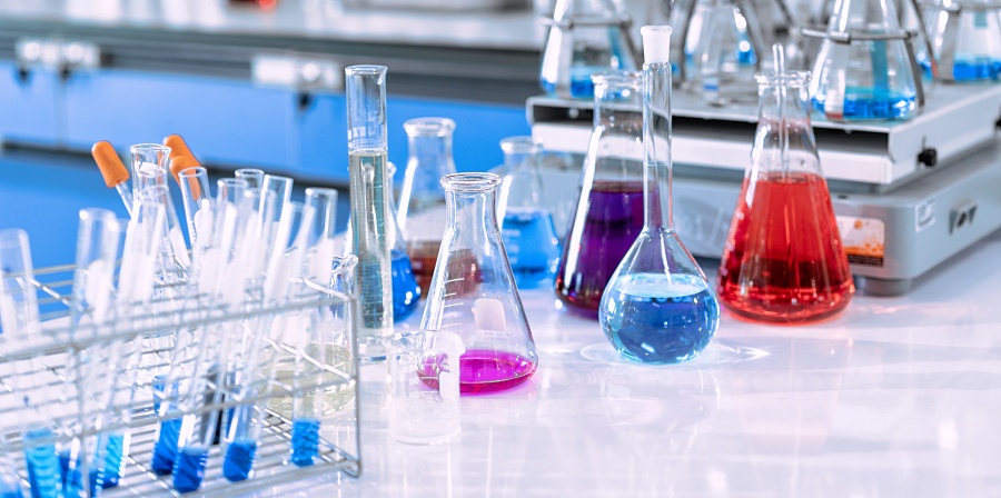 (portada) matraz matraces varios colores laboratorio5 laboratorio material experimentos