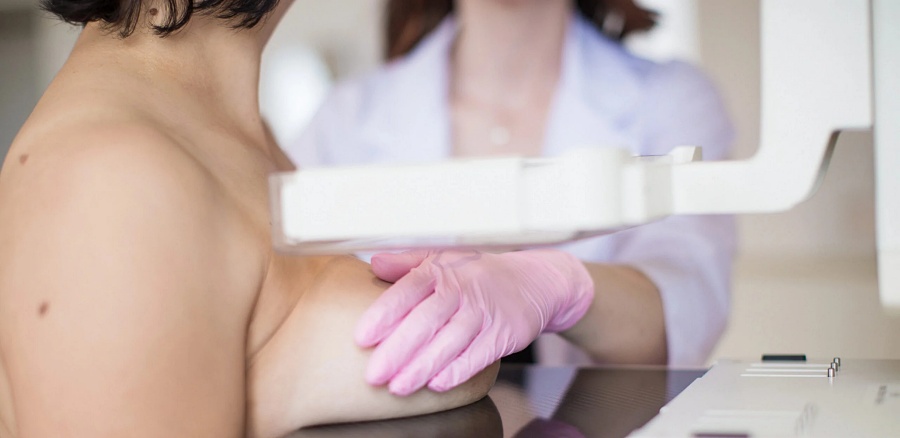 (portada) mamografía mama cáncer mamario tumor exploración pechos pecho senos mujer