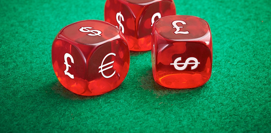 (portada 2) dados euro dólar ludopatía ludópata juego patológico adicción azar